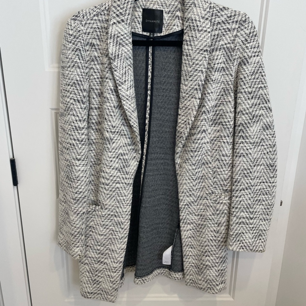 Dynamite Black and White Herringbone Blazer